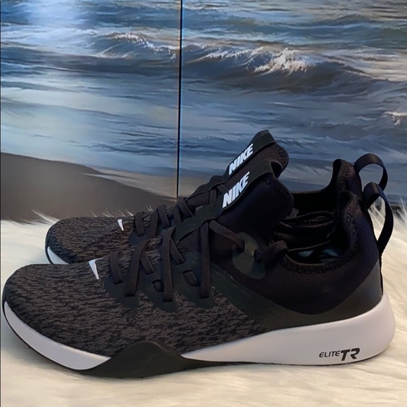 nike foundation elite
